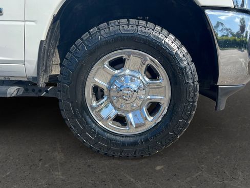 Used 2022 RAM 2500 Tradesman w/ Chrome Appearance Group image 23