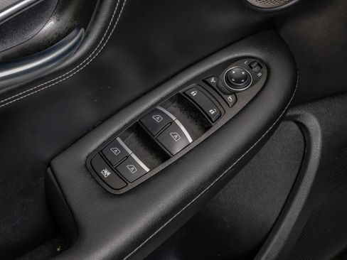 Used 2024 INFINITI QX55 Essential w/ Accent Package image 45