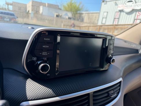 Used 2021 Hyundai Tucson SE w/ Cargo Package image 23