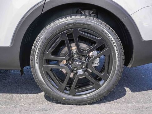 Certified 2024 Kia Telluride SX X-Line AWD/4WD image 10