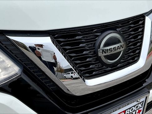 Used 2019 Nissan Rogue SV FWD image 29