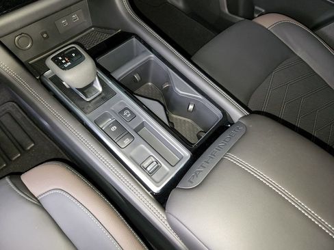 New 2025 Nissan Pathfinder Platinum image 20