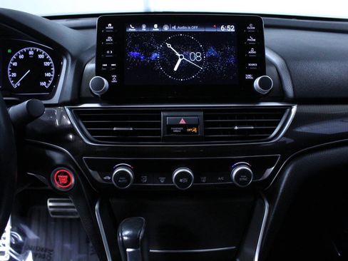 Used 2022 Honda Accord Sport image 24