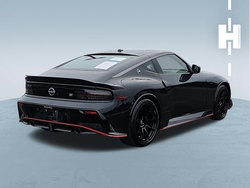 Used 2024 Nissan Z NISMO w/ Floor Mat Package image 3