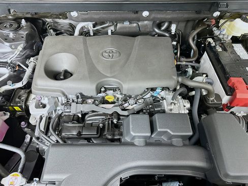 Used 2025 Toyota RAV4 XLE w/ Convenience Package image 35