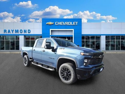 New 2026 Chevrolet Silverado 2500 Custom w/ Custom Value Package AWD/4WD image 1