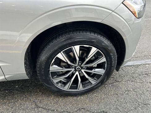 Certified 2023 Volvo XC60 B5 Core w/ Climate Package image 13