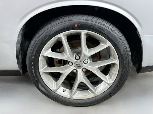 Used 2022 Dodge Challenger GT image 28