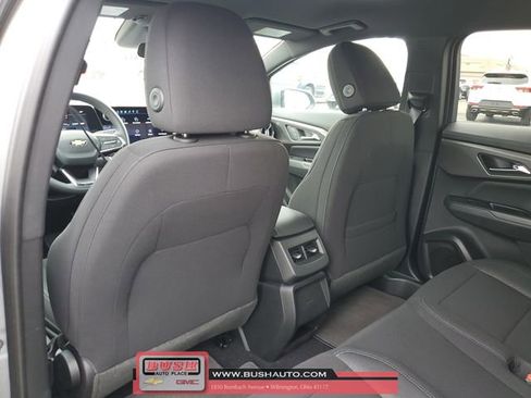 New 2026 Chevrolet Equinox EV LT image 11