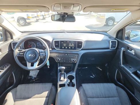 Used 2022 Kia Sportage LX FWD image 32