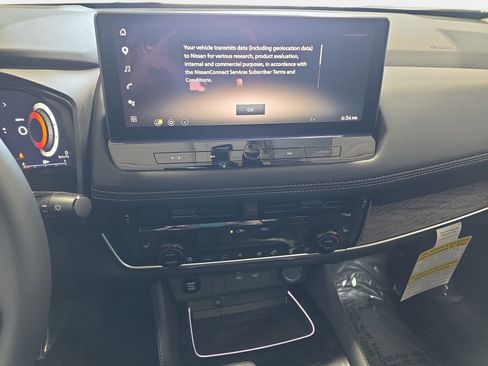 New 2026 Nissan Rogue Platinum w/ Platinum Premium Package AWD/4WD image 20