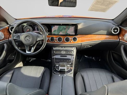 Used 2017 Mercedes-Benz E 300 4MATIC image 18