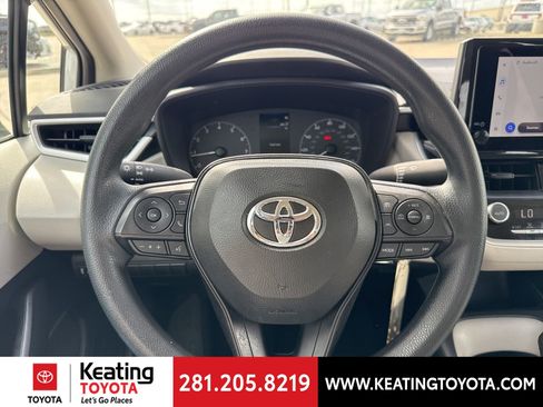 Certified 2025 Toyota Corolla LE image 18