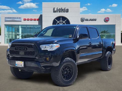 Used 2021 Toyota Tacoma SR AWD/4WD image 1