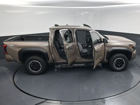 New 2026 Toyota Tacoma TRD Off-Road AWD/4WD image 23