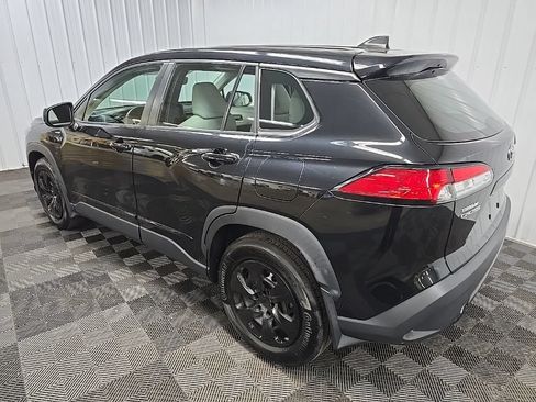 Used 2022 Toyota Corolla Cross L AWD/4WD image 9