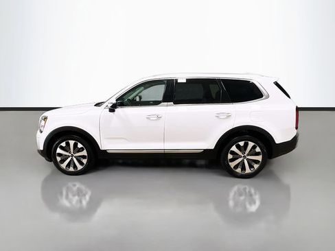 Certified 2022 Kia Telluride S AWD/4WD image 4