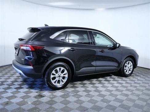 Certified 2023 Ford Escape Active w/ Tech Pack #2 image 8