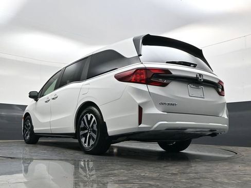 New 2026 Honda Odyssey EX-L image 32