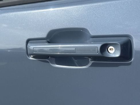 New 2025 Ford Maverick Lariat w/ 4K Tow Package image 16