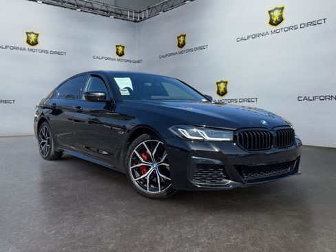 Used 2023 BMW 530e w/ M Sport Package RWD image 7