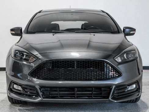 Used 2015 Ford Focus ST w/ Equipment Group 401A image 3