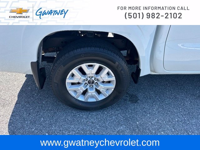 Used 2022 Nissan Frontier SV RWD image 11