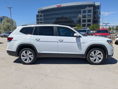 Used 2023 Volkswagen Atlas SE AWD/4WD image 7