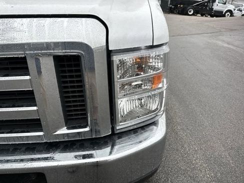 New 2025 Ford E-350 and Econoline 350 Super Duty w/ Driver's Safety Package RWD image 11