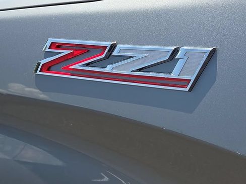 New 2026 Chevrolet Silverado 1500 LT w/ Z71 Off-Road Package AWD/4WD image 9