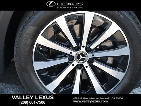 Used 2021 Mercedes-Benz GLB 250 4MATIC image 6