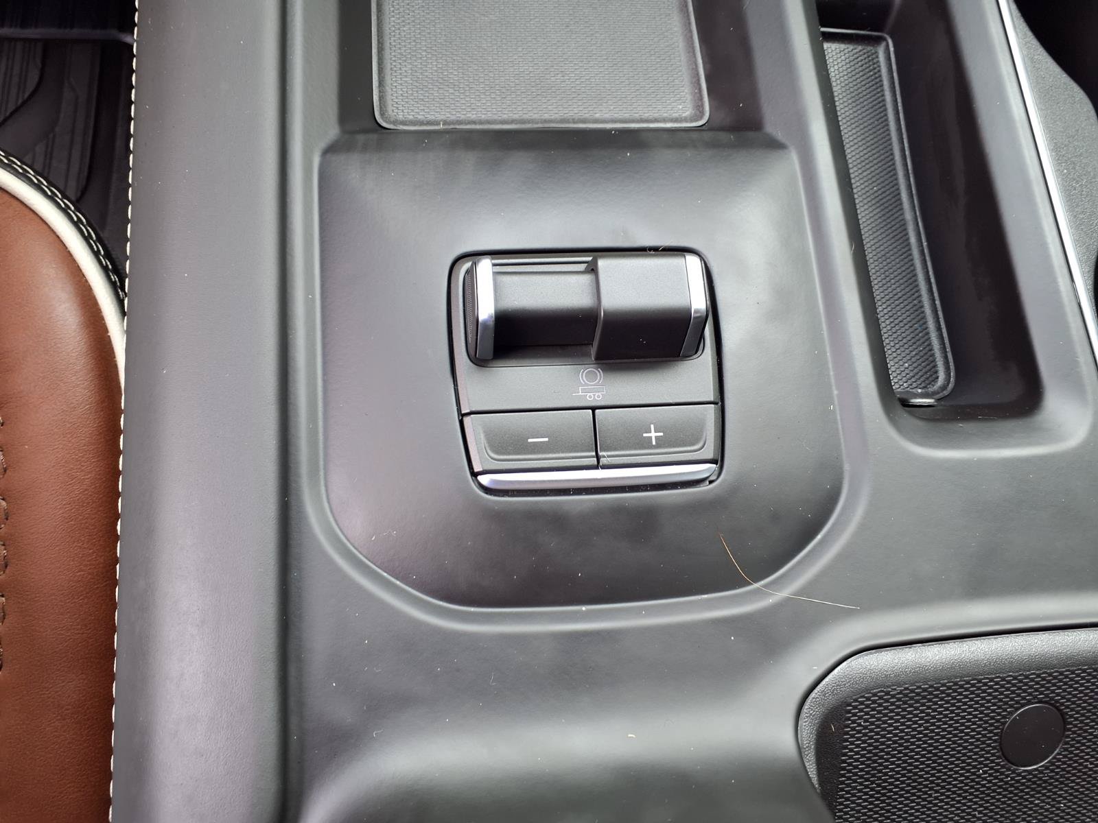 Used 2026 GMC Sierra 2500 Denali Ultimate AWD/4WD image 18