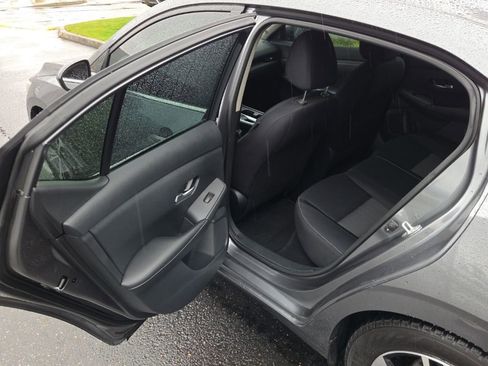 Used 2021 Nissan Sentra SV FWD image 15