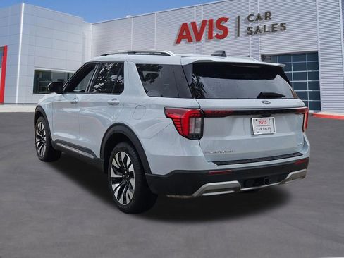 Used 2025 Ford Explorer Platinum w/ LUX Leather Package AWD/4WD image 3