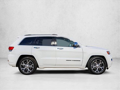 Used 2021 Jeep Grand Cherokee Overland AWD/4WD image 4