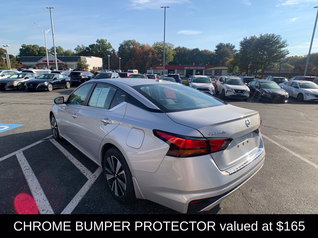 Certified 2021 Nissan Altima 2.5 SV w/ SV Premium Package FWD image 7