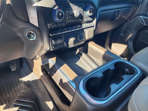 Used 2020 Chevrolet Silverado 3500 LTZ w/ LTZ Premium Package image 36