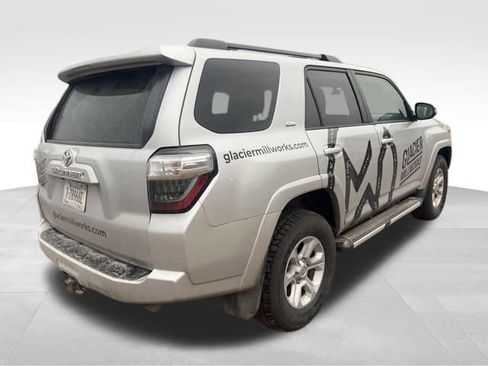 Used 2015 Toyota 4Runner SR5 image 8