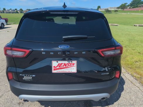 New 2025 Ford Escape Active w/ Cold Weather Package image 6