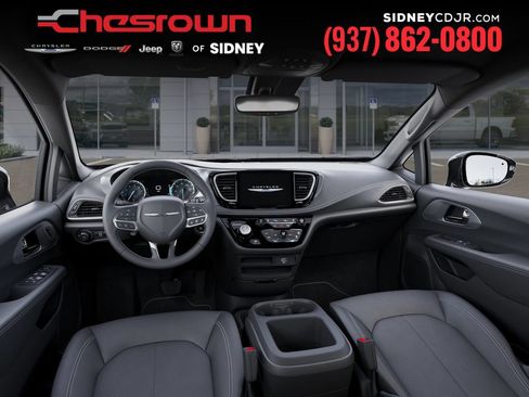 New 2026 Chrysler Pacifica Select FWD image 14