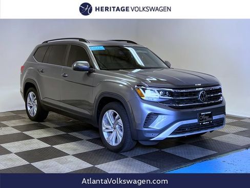 Certified 2022 Volkswagen Atlas SE AWD/4WD image 1