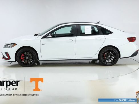 Used 2025 Volkswagen Jetta GLI Autobahn w/ GLI Black Package FWD image 39