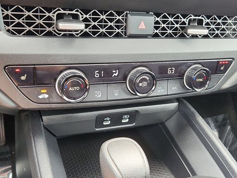 Used 2024 Honda Accord EX image 16