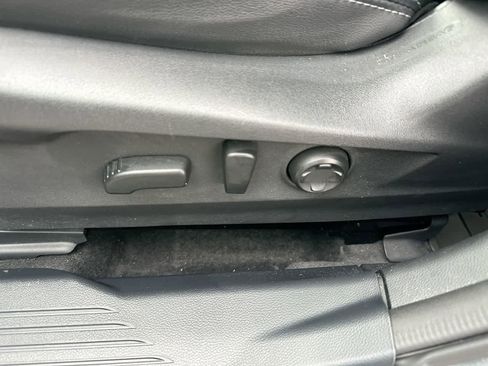 Certified 2023 Subaru Outback Limited image 22