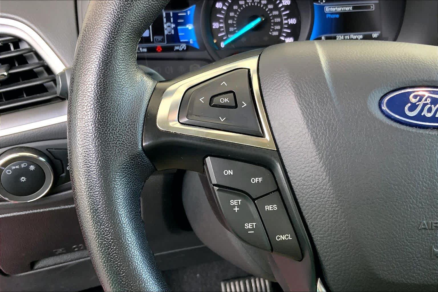 Used 2024 Ford Edge SEL AWD/4WD image 22