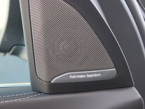 New 2026 BMW X5 sDrive40i image 25