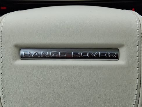 New 2026 Land Rover Range Rover SE image 20