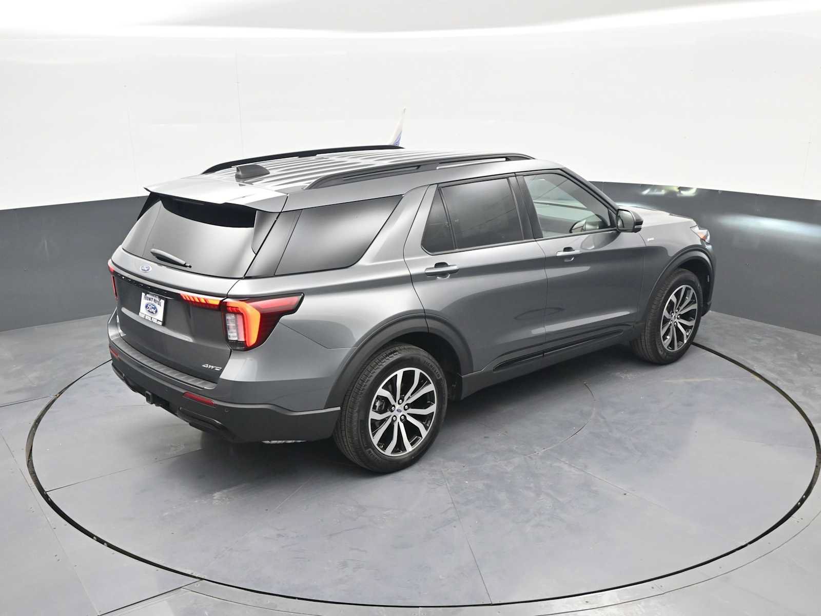 New 2025 Ford Explorer ST-Line AWD/4WD image 59
