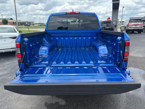 Used 2024 Nissan Frontier PRO-4X w/ Technology Package AWD/4WD image 6
