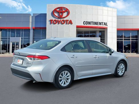 Certified 2023 Toyota Corolla LE w/ LE Convenience Package FWD image 5